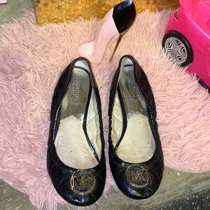 Michael Kors Black Leather Flats with Silver  Logo💎